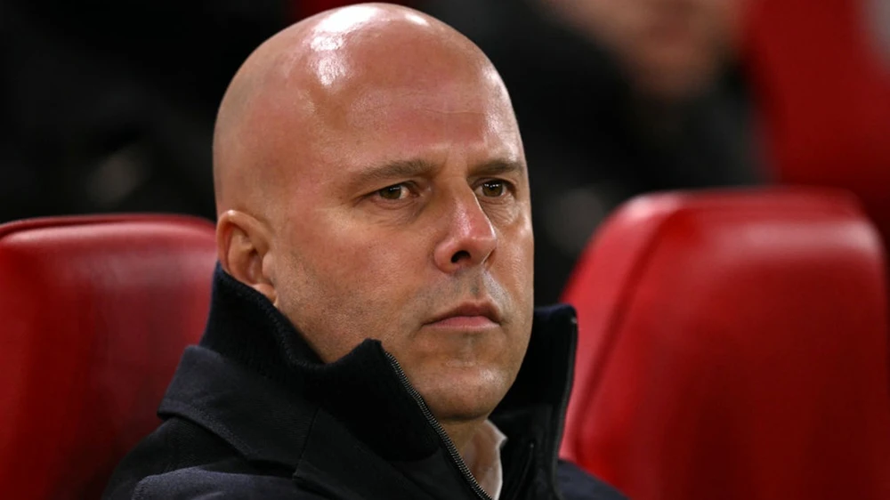 Huyền thoại Liverpool chỉ trích hàng loạt ngôi sao sau trận thua đậm PSV