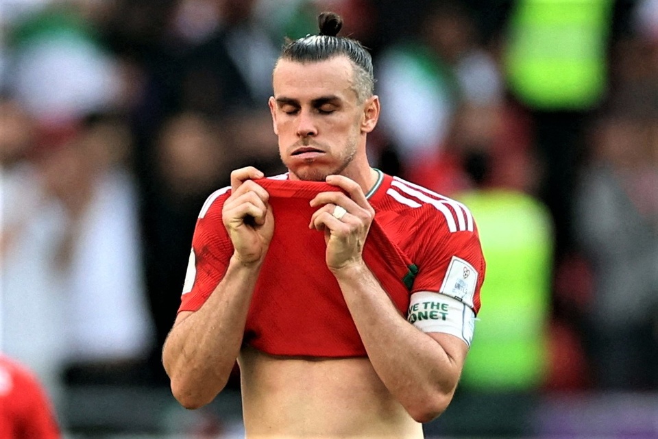 Chày cối trước Anh, Gareth Bale bị chỉ trích ích kỷ