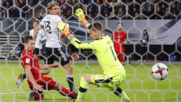 01h45 ngày 12/10, Đức vs Bắc Ireland: Xe tăng đi càn